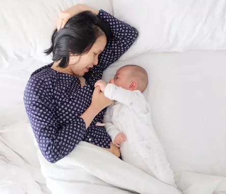 1582853849206536.png 母乳喂養(yǎng)